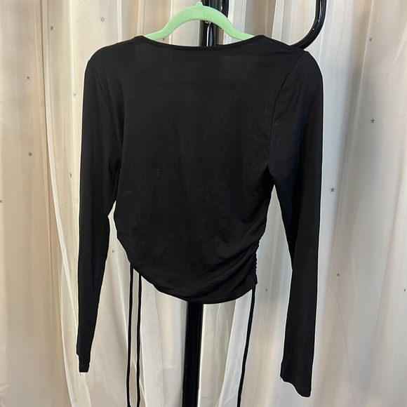 Long Black Sleeve Top - Picture 4 of 4